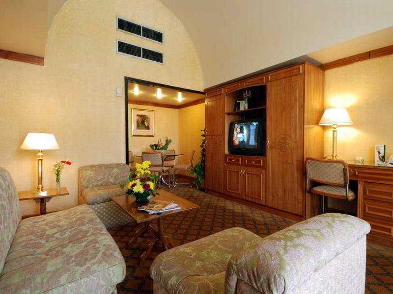 The Oasis Beach Resort Hambantota Exterior foto